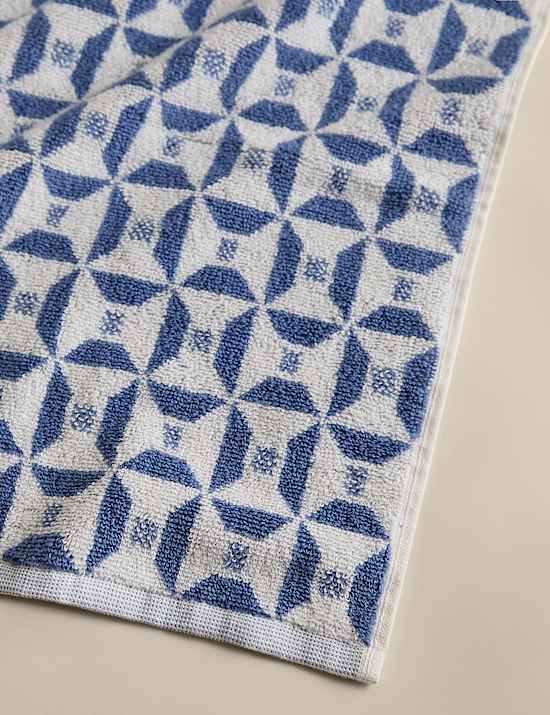 Pure Cotton Geometric Tile Towel