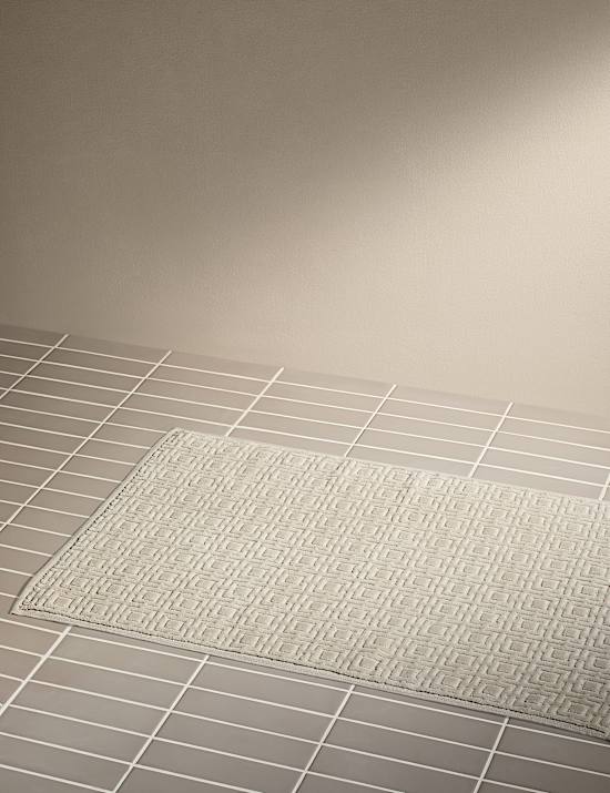 Pure Cotton Velour Geometric Bath Mat