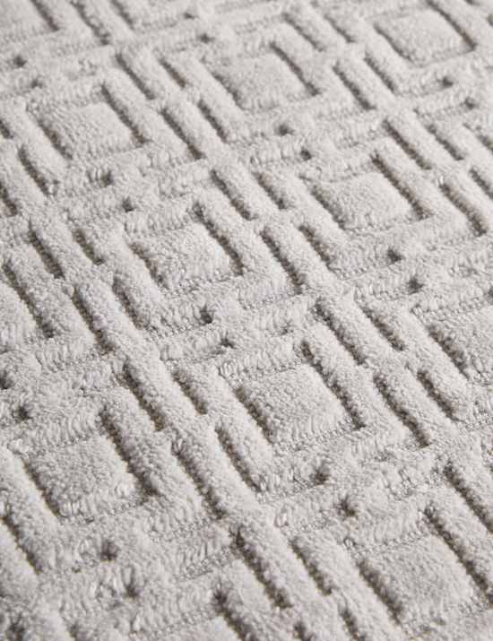 Pure Cotton Velour Geometric Bath Mat