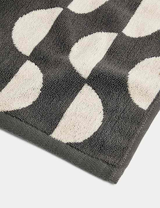 Pure Cotton Geometric Semi Circle Towel