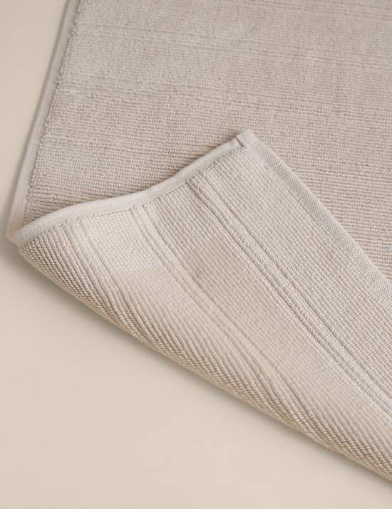 Tapis de bain antid&eacute;rapant en coton &eacute;gyptien &agrave; rayures