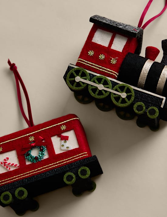 2 Piece Felt Christmas Steam Train Hanging Decorations