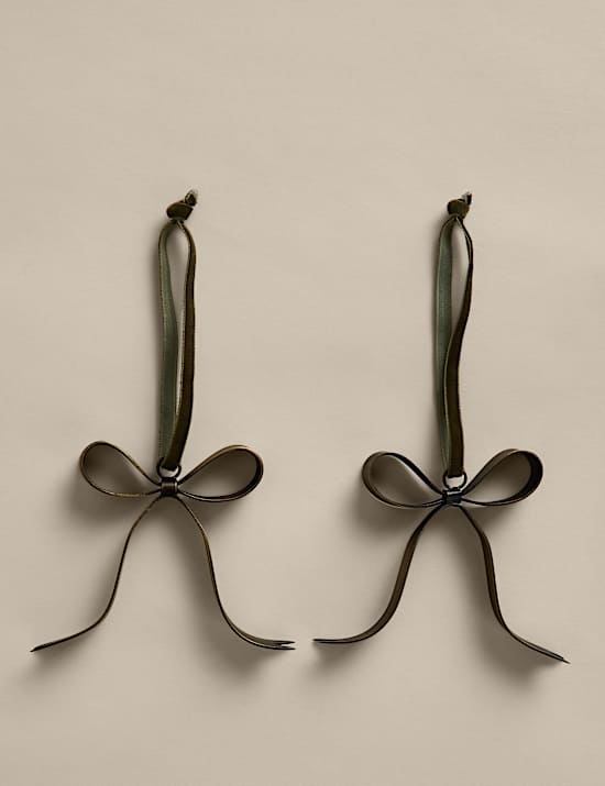 2 Pack Metal Hanging Bow Decorations