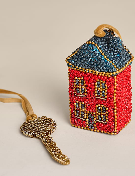 2 Pack Beaded Appliqu&eacute; Hanging New Home Decoration