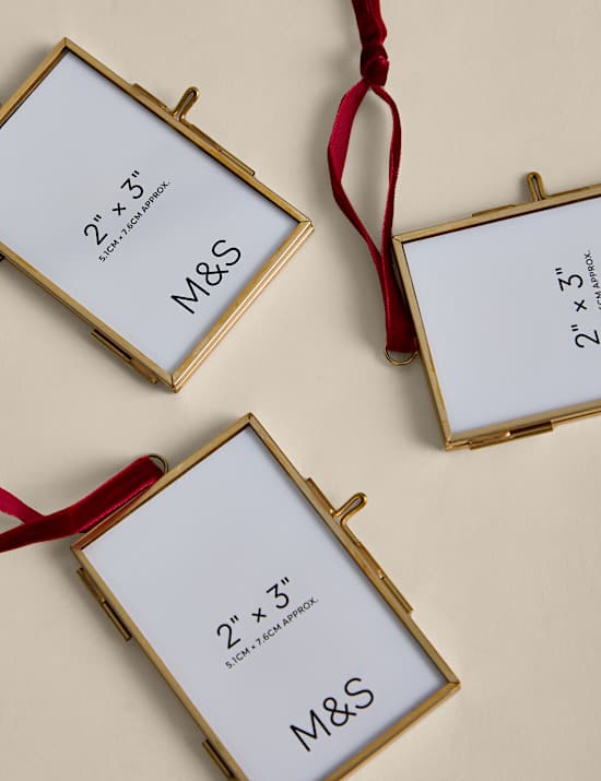 3 Pack Brass & Bow Photo Frame Decorations
