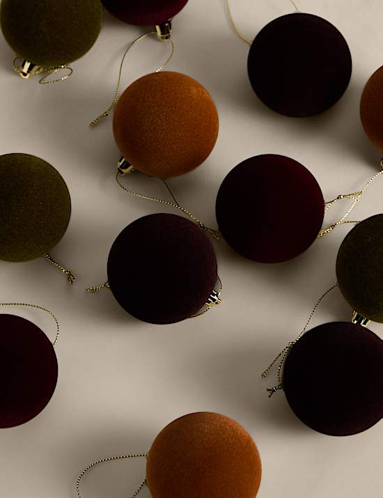 24 Pack Flocked Shatterproof Baubles