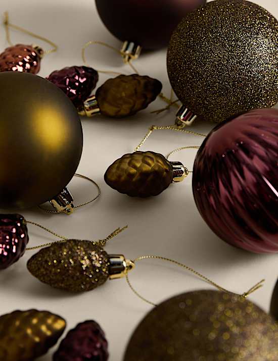 80 Pack Mix Shatterproof Baubles