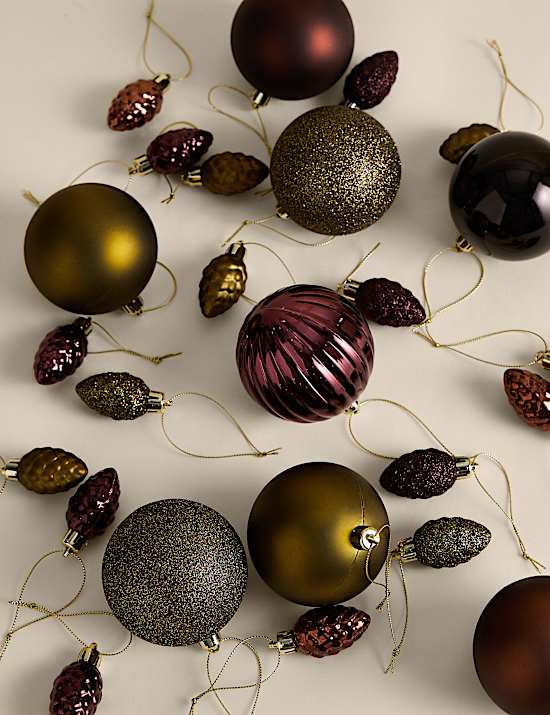 80 Pack Mix Shatterproof Baubles