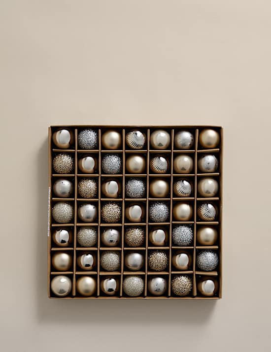 49pk Mini Shatterproof Baubles