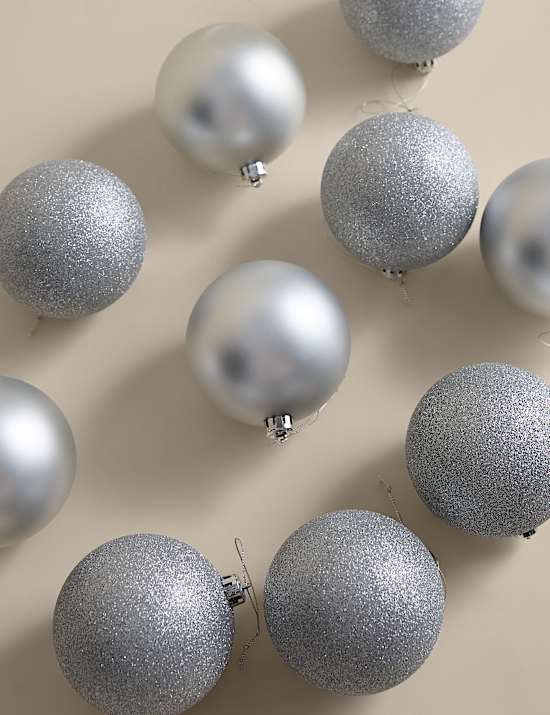 10pk Oversized Shatterproof Baubles