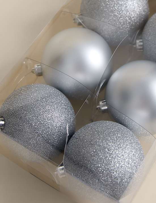 10pk Oversized Shatterproof Baubles