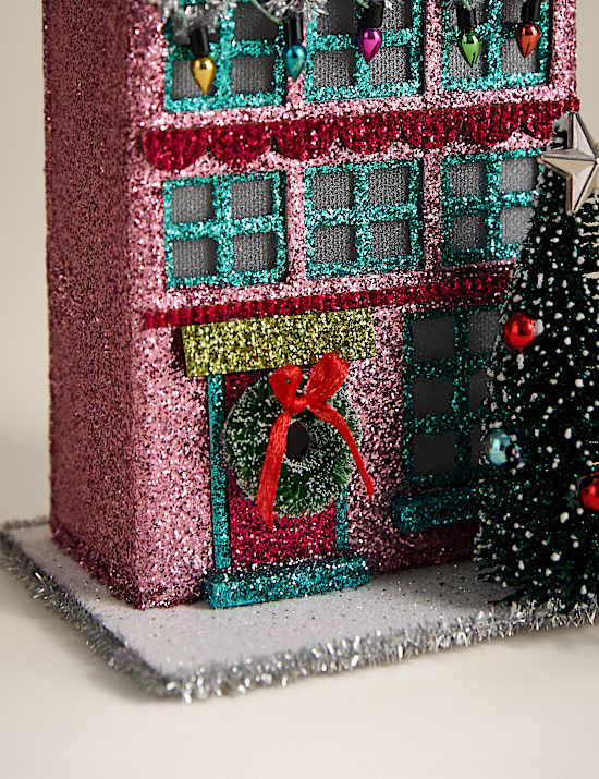 Light Up Townhouse Room Decoration