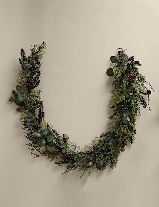 6ft Winter Berry Garland