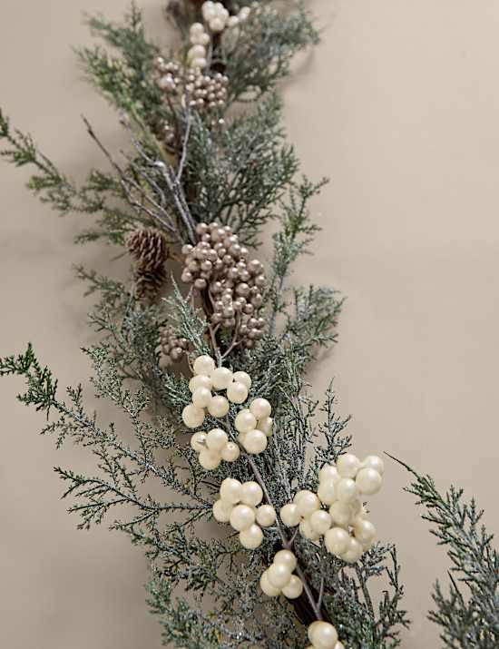 10ft Snowy Berry Garland