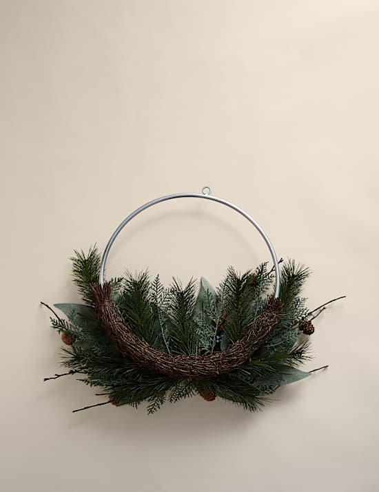 Half Metal Ring Wreath