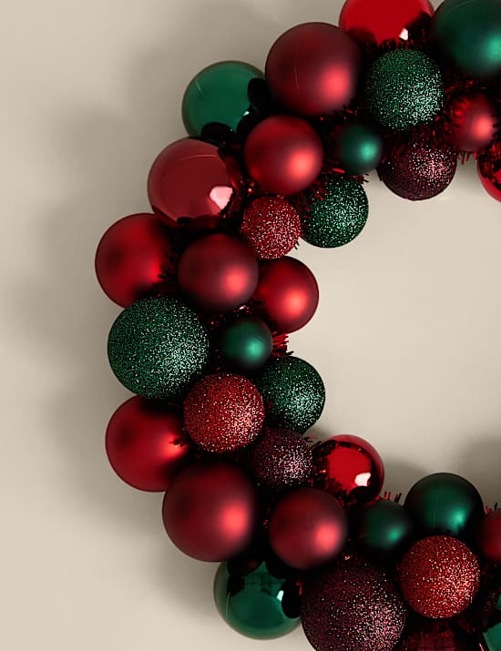 Bauble Wreath