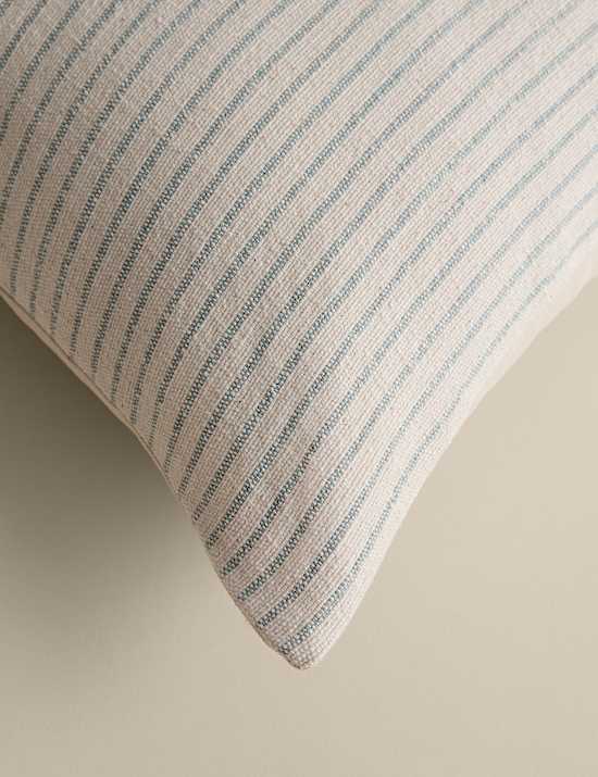 Coussin 100 % coton tiss&eacute; &agrave; rayures