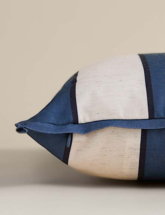 Set of 2 Striped Outdoor Cushions