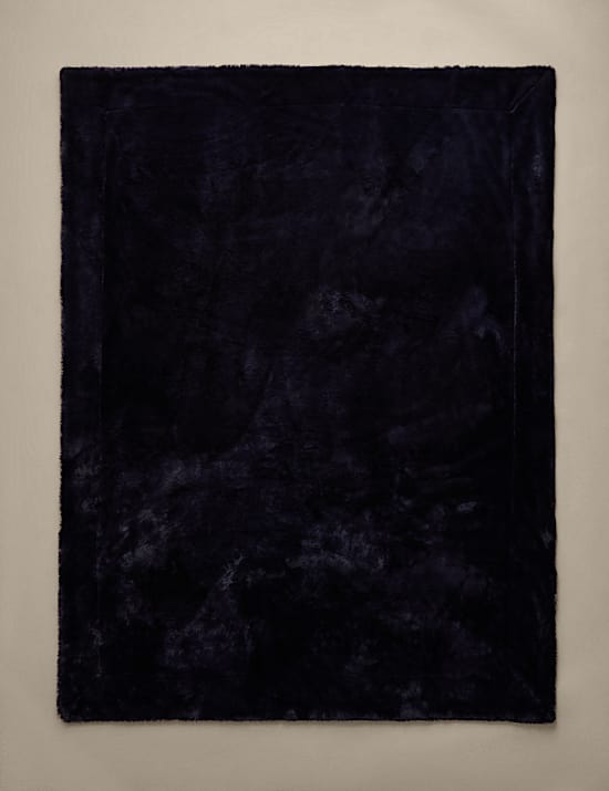 Supersoft Faux Fur Large Throw