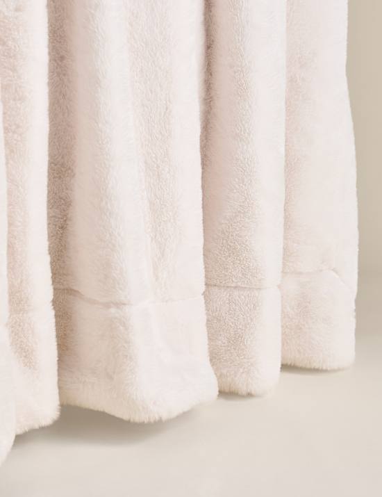 Supersoft Faux Fur Large Throw