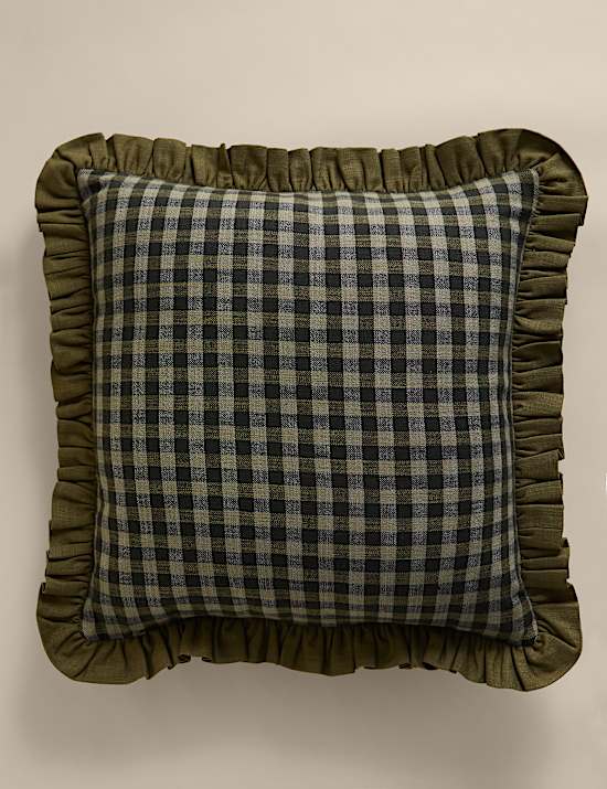 Doorgestikt kussen van puur katoen met patchwork en franje