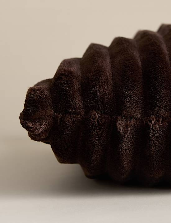 Geripptes Kissen aus Fleece
