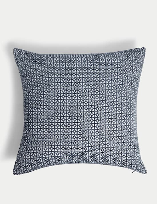 Circle Star Cushion