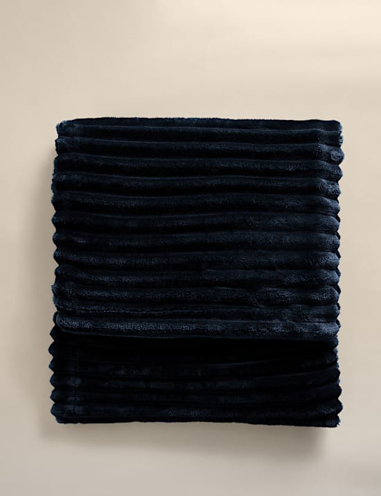 Fleece Ribbed Throw