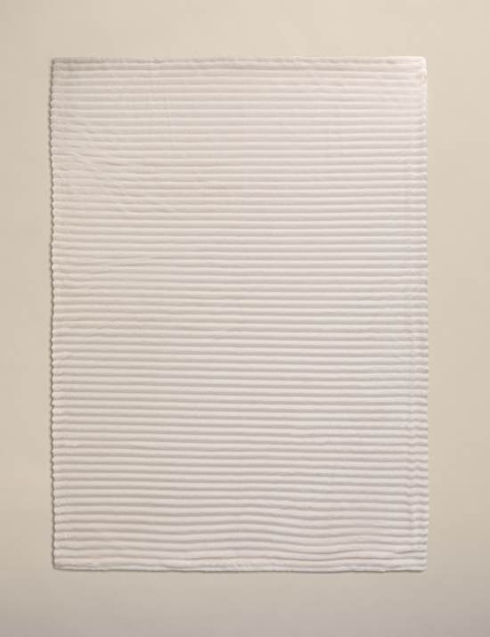 Fleece Ribbed Throw