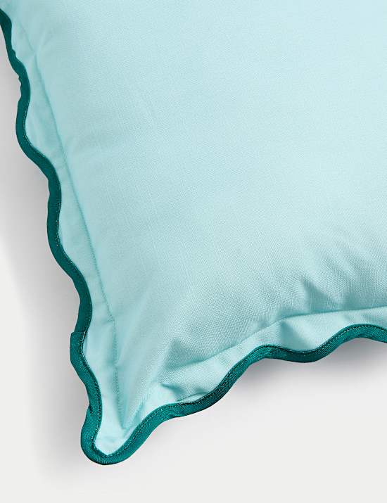 Set of 2 Scallop Outdoor Cushions