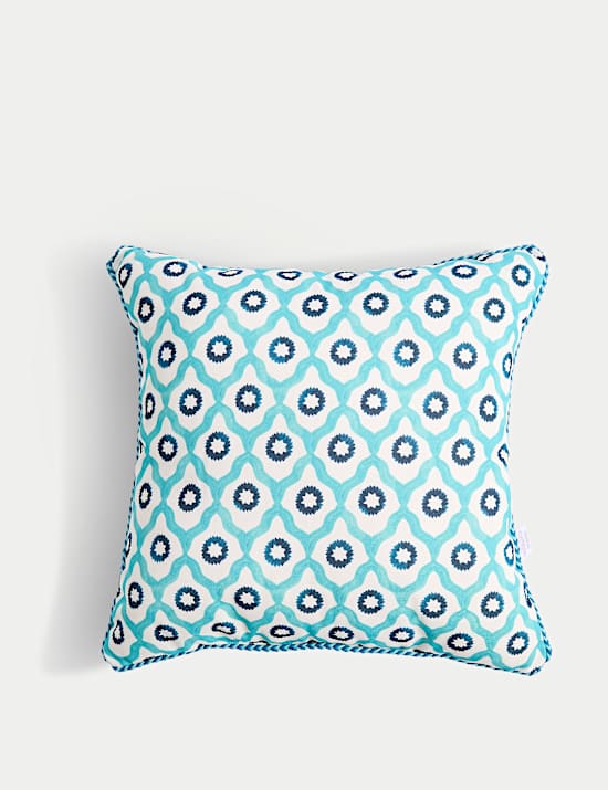 Set of 2 Geometric Outdoor Cushions