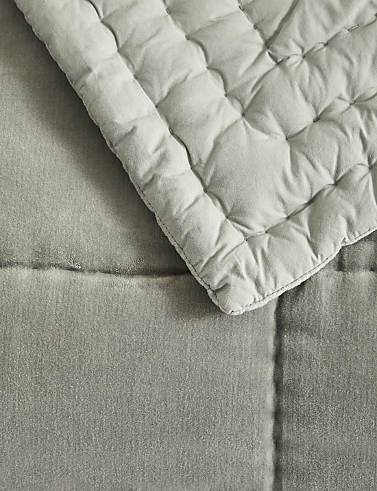 Cotton Velvet Quilted Bedspread