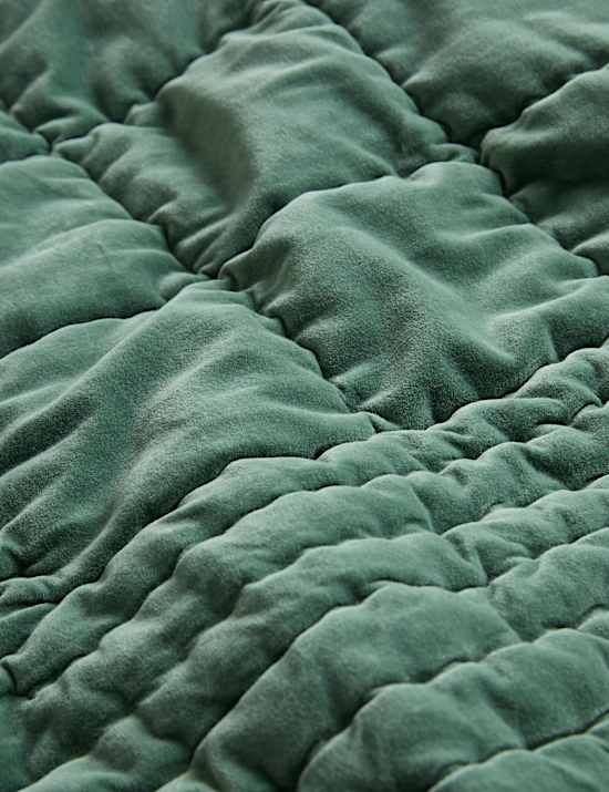 Cotton Velvet Quilted Bedspread