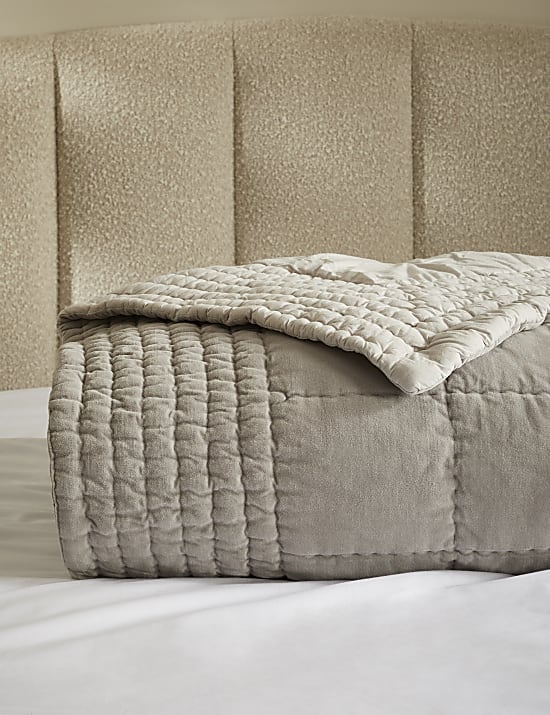 Cotton Velvet Quilted Bedspread