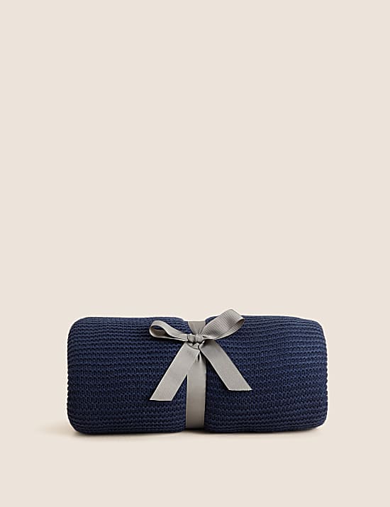 Knitted Tassel Throw