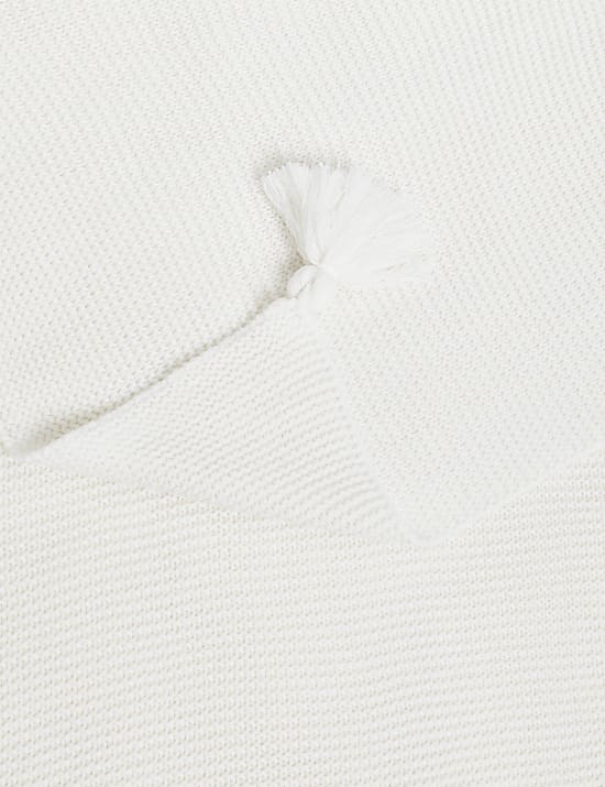 Knitted Tassel Throw