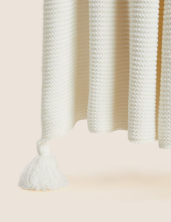 Knitted Tassel Throw