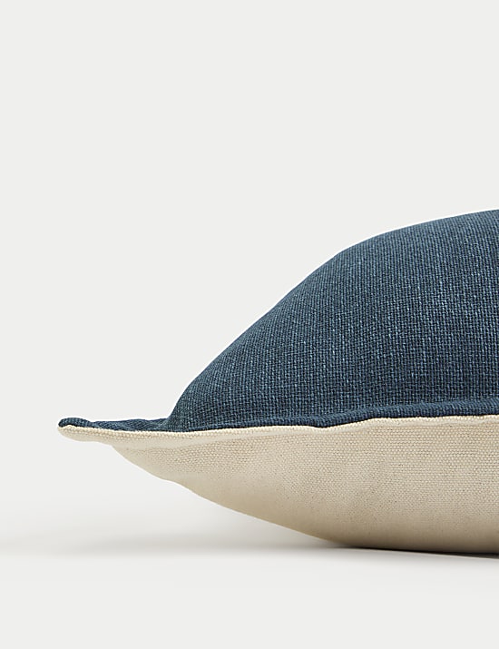 Kissen aus reiner Baumwolle mit Strukturmuster