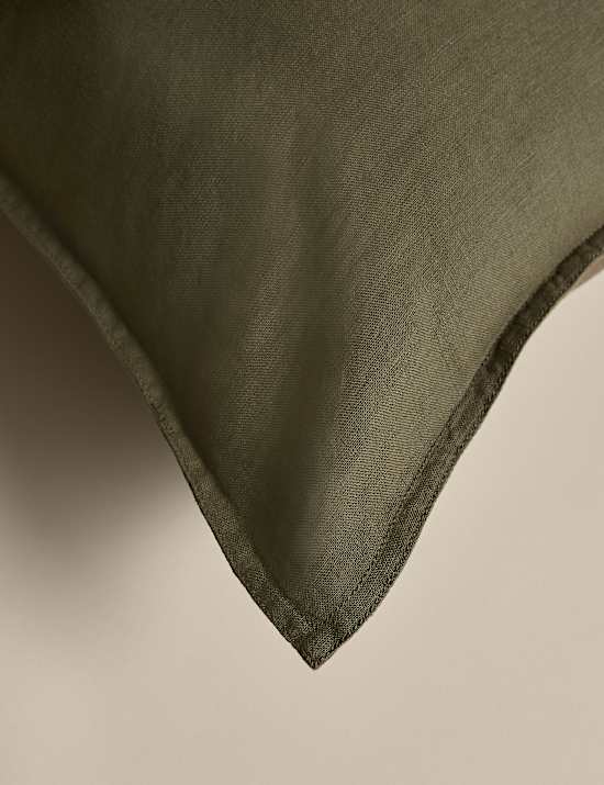 Pure Linen Flange Trim Cushion
