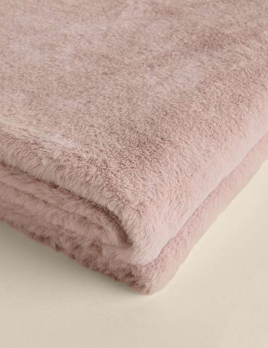 Supersoft Faux Fur Throw