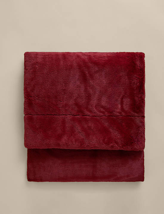 Supersoft Faux Fur Throw