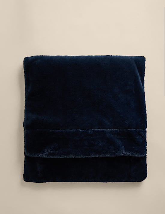 Supersoft Faux Fur Throw