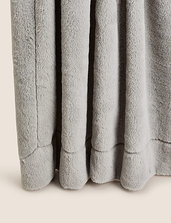 Plaid ultra-doux en fausse fourrure