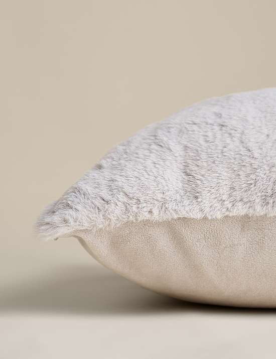Velvet Supersoft Cushion