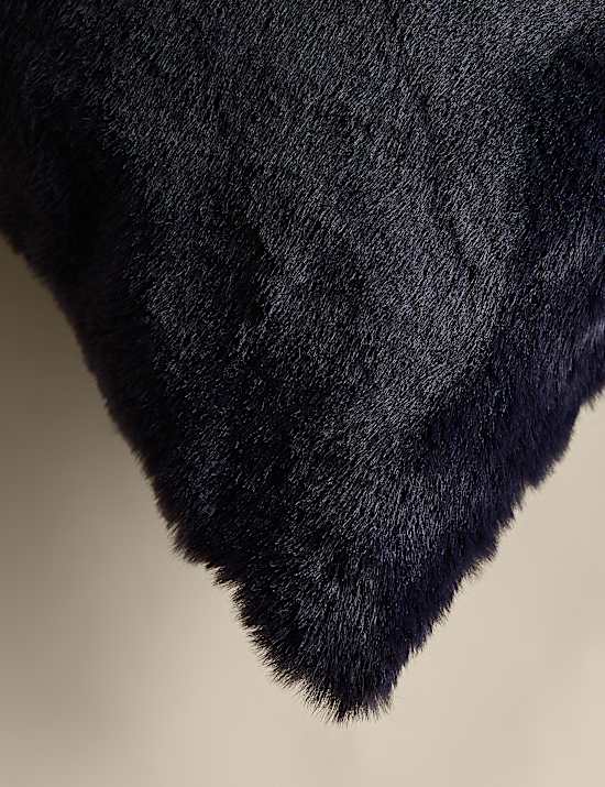 Velvet Supersoft Cushion