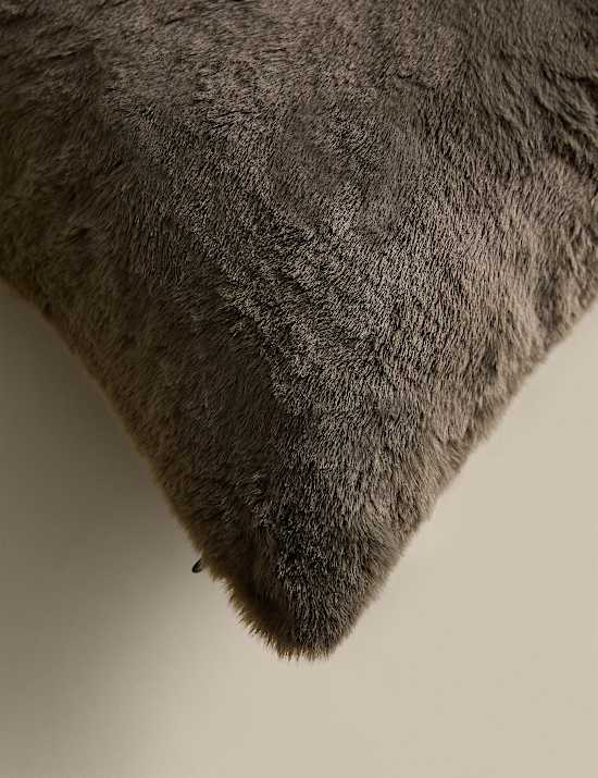 Velvet Supersoft Cushion