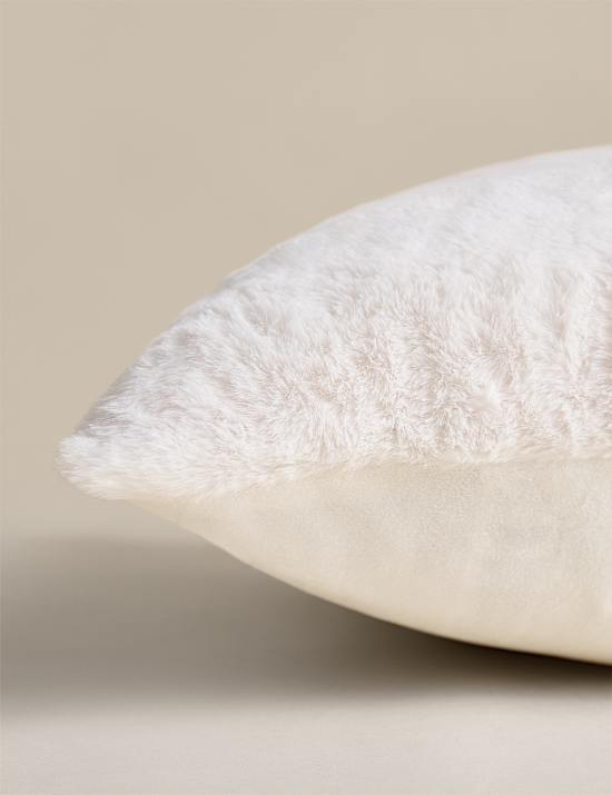 Velvet Supersoft Cushion