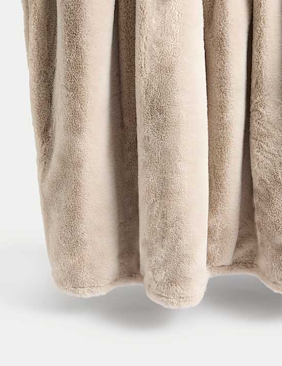 Supersoft Faux Fur Electric Throw