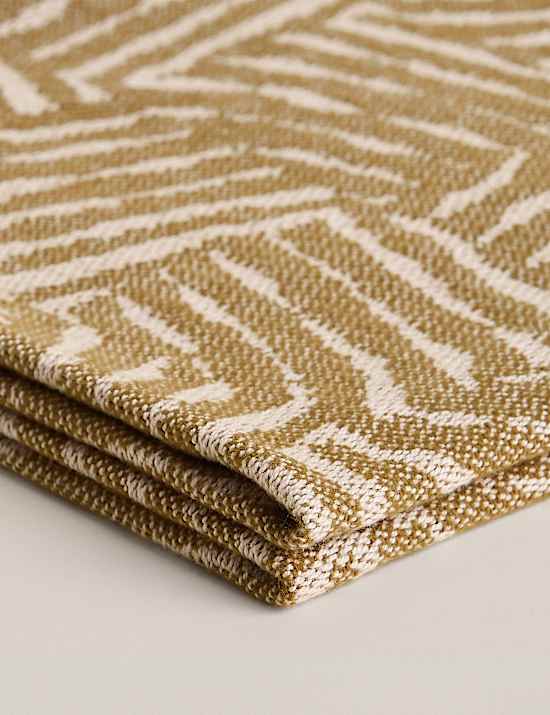 Cotton Rich Geometric Throw
