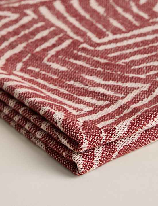 Cotton Rich Geometric Throw